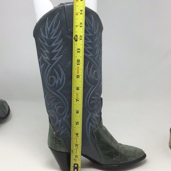 Vintage Acme Snakeskin sz 5 1/2 B Leather Boot - Picture 10 of 12